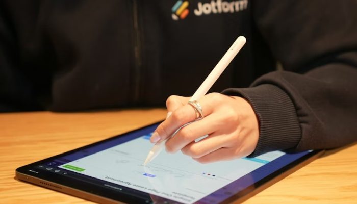 Technology Used In Preparing Digital Signature.jpg